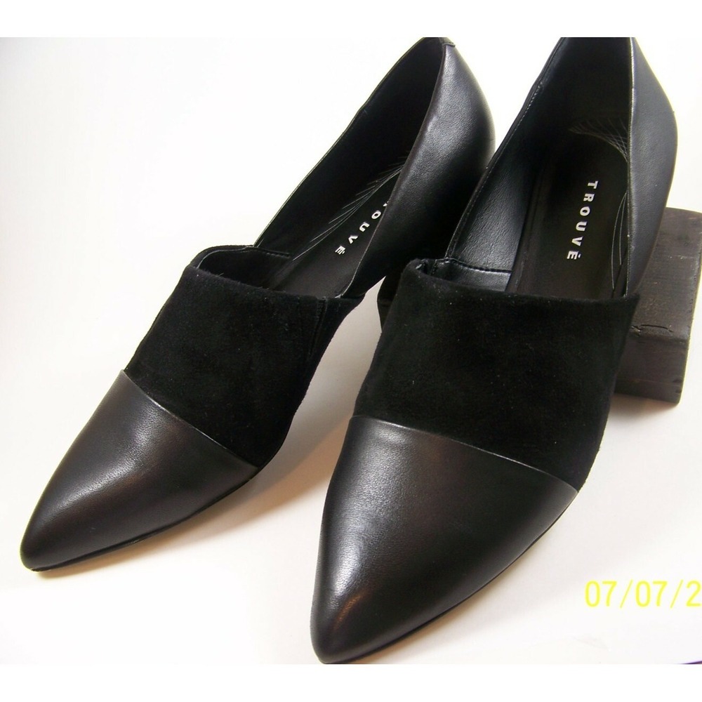 Trouve womens flats black leather with suede size 7.5 preowned in good condition